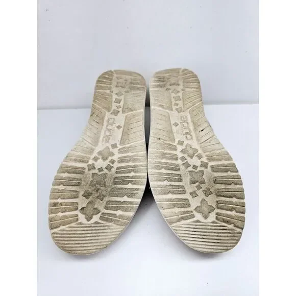 Heydude Women 6 Comfy footwear - Picture 4 of 9